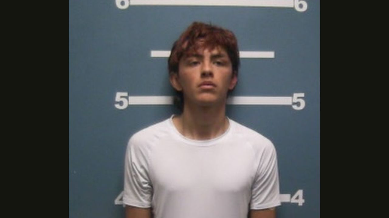 Visalia police arrested Jossue Penaloza, 19, of Hanford, on Friday, Feb. 13, 2026, after investigators said he tried to arrange a sexual encounter with a 15-year-old girl he contacted on Instagram. (Visalia PD)