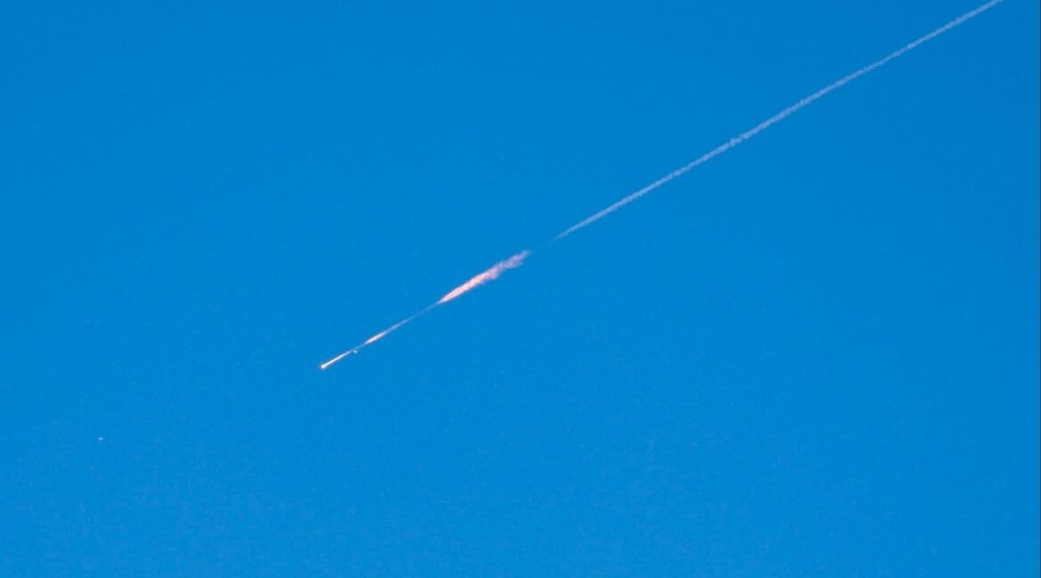 A projectile launched from Iran heads towards Israel, amid the U.S.-Israeli conflict with Iran, as seen from Ramallah, in the Israeli-occupied West Bank, March 25, 2026. (Reuters/ Mohammed Torokman)