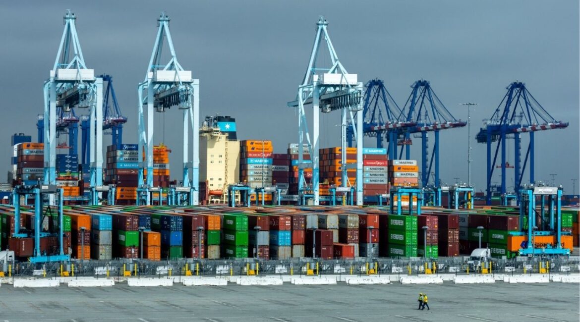 APM Terminals at the Port of Los Angeles, California, U.S., March 4, 2026. (Reuters/Mike Blake)