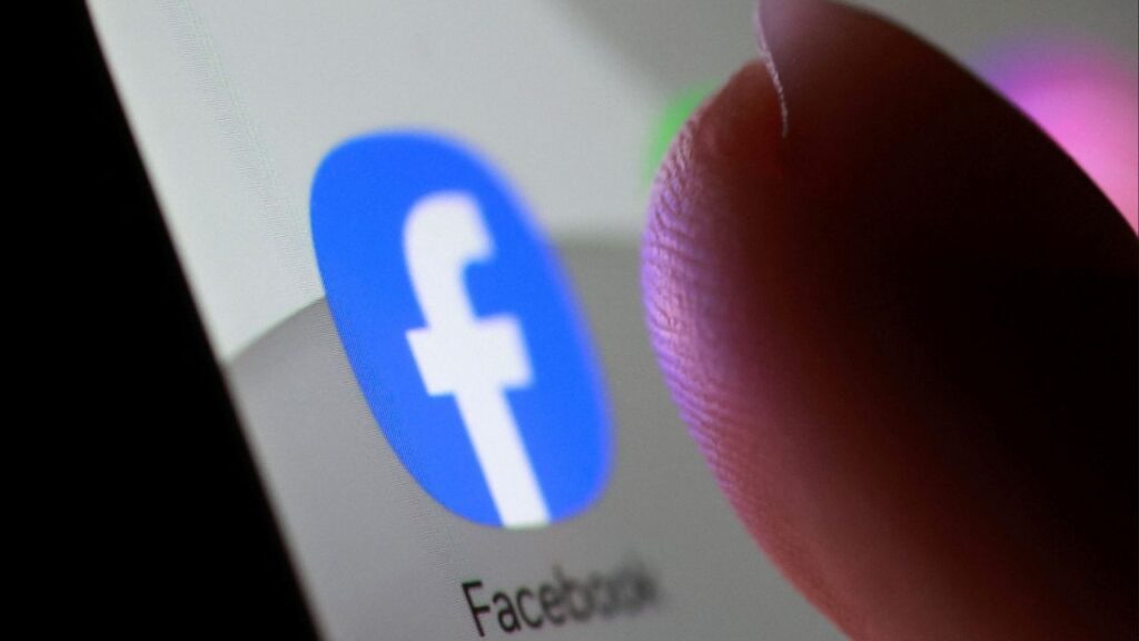 Facebook app icon is seen on a smartphone in this illustration taken October 27, 2025. REUTERS/Dado Ruvic/Illustration