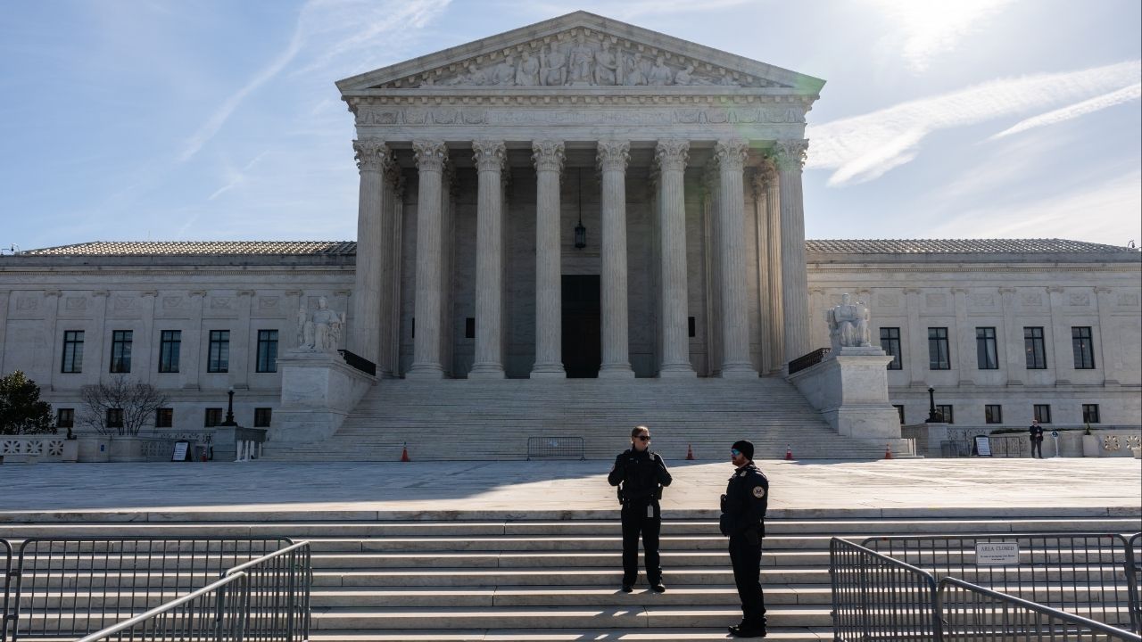 Guards outside the Supreme Court building in Washington, on Tuesday, March 24, 2026. Addressing a National Republican Congressional Committee event on March 25, President Donald Trump escalated his attacks on the judiciary, calling on Republican lawmakers to pass a crime bill that “cracks down on rogue judges.” (Eric Lee/The New York Times)