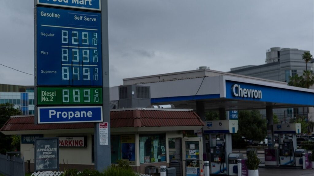 High prices for gasoline and diesel No. 2 at a gas station in downtown Los Angeles, California, U.S., March 31, 2026. (Reuters/Mike Blake)