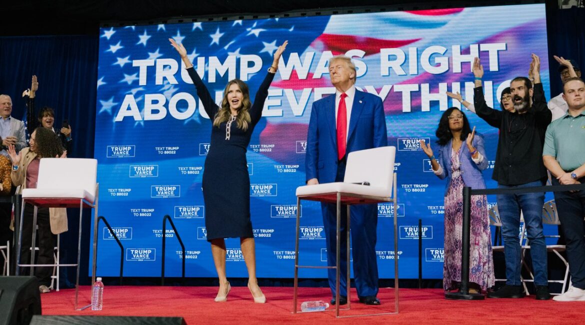 Image of Kristi Noem and Donald Trump at a 2024 campaign rally.
