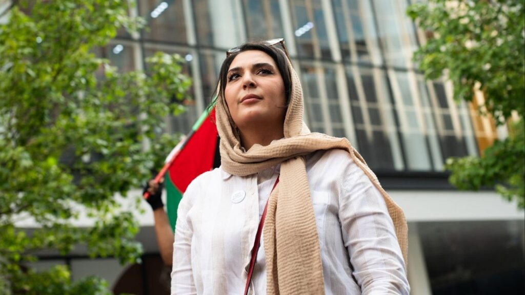 Nerdeen Kiswani, a co-founder of the pro-Palestinian group Within Our Lifetime, during a rally in Manhattan, July 18, 2024. Federal law enforcement officers disrupted what was described as a plot to assassinate Kiswani on March 26, 2026, according to a federal law enforcement official and her lawyer. (Graham Dickie/The New York Times)