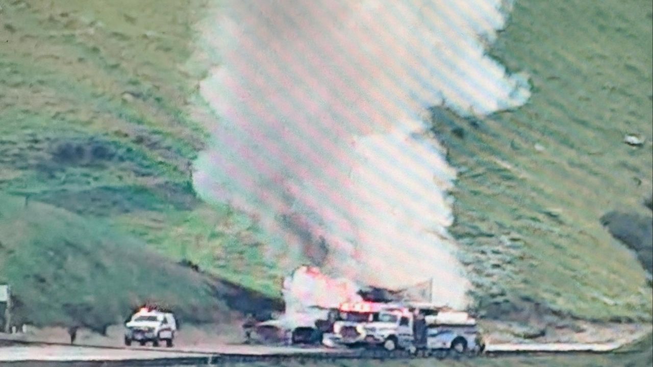 Northbound Interstate 5 south of Grapevine Road is closed due to a commercial vehicle fire with traffic backed up as Kern County Fire Department and emergency personnel work the scene. (CHP)