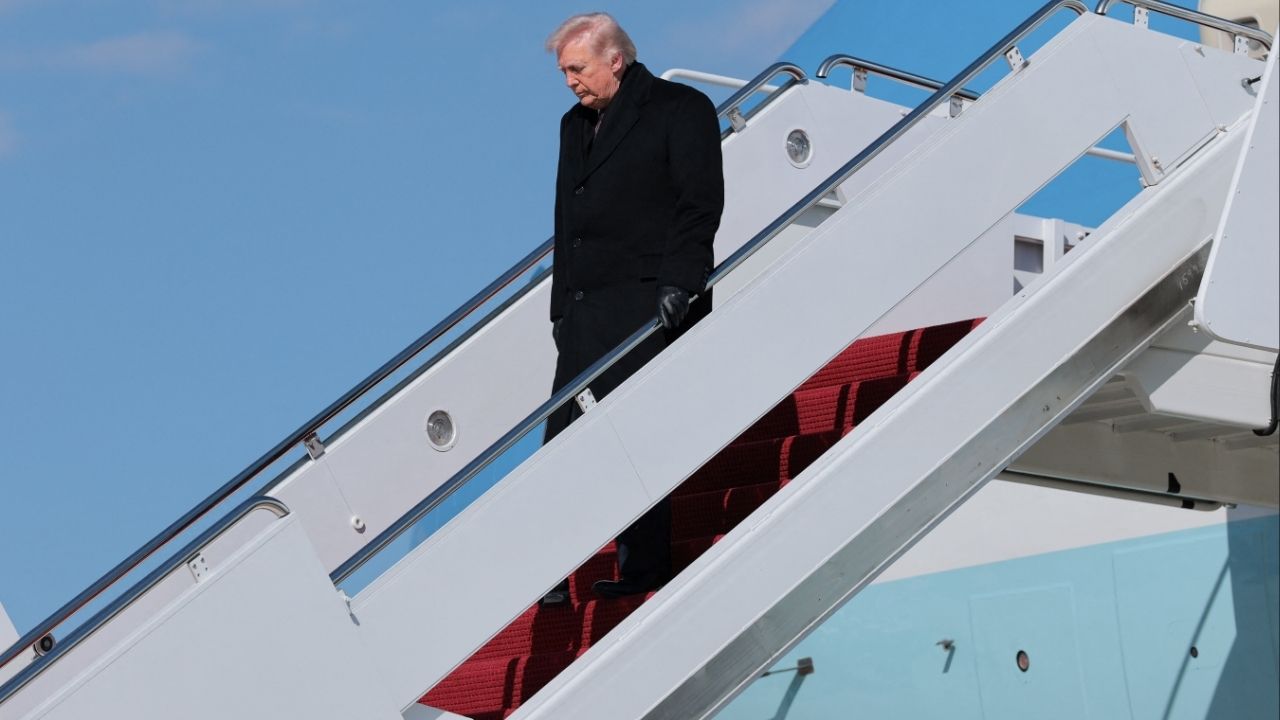 President Donald Trump disembarks Air Force One as he arrives at Joint Base Andrews, Maryland, U.S., March 18, 2026. (Reuters/Kylie Cooper)