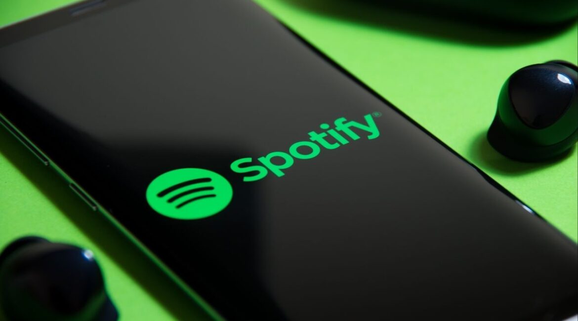 Spotify (Shutterstock)