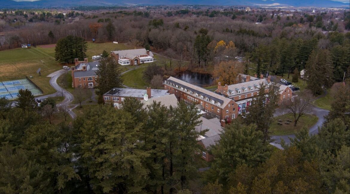The campus of Miss Hall’s School, in Pittsfield, Mass., Nov. 16, 2025. A former teacher at this private girls’ boarding school in western Massachusetts has been indicted on three counts of rape for allegedly assaulting two students — a case that had incited outrage about the teacher’s long history of alleged abuse. (David Degner/The New York Times)