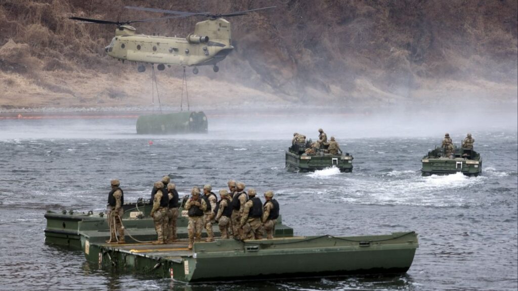 U.S. Army soldiers take part in a U.S.-South Korea joint river-crossing exercise, which is a part of the annual Freedom Shield joint military training, near the demilitarized zone separating South and North Korea, in Yeoncheon, South Korea, March 14, 2026. REUTERS/Kim Soo-hyeon