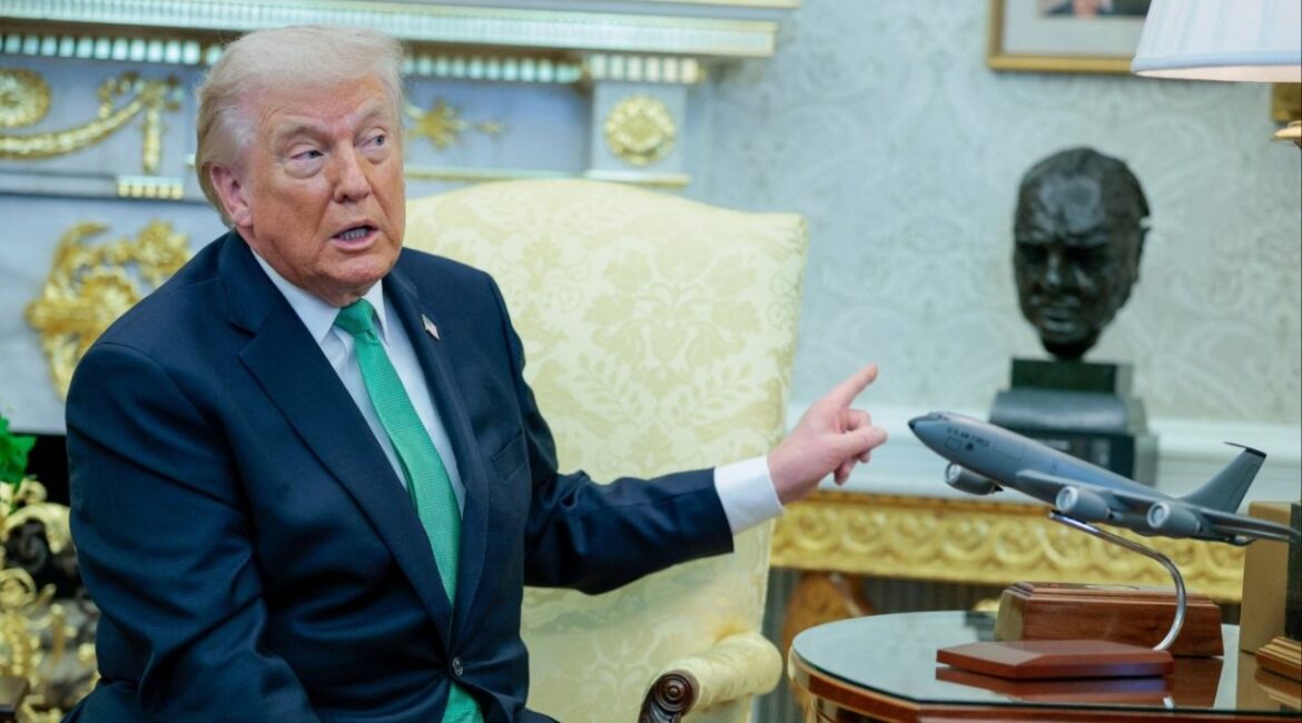 U.S. President Donald Trump gestures during a meeting with Irish Taoiseach (Prime Minister) Micheal Martin at the White House in Washington, D.C., U.S., March 17, 2026. (Reuters/Evan Vucci)