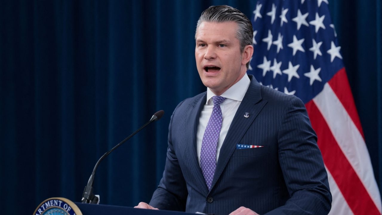 U.S. Secretary of Defense Pete Hegseth speaks during a briefing held with Chairman of the Joint Chiefs of Staff General Dan Caine (not pictured), amid the U.S.-Israeli conflict with Iran, at the Pentagon in Washington, D.C., U.S., March 31, 2026. (Reuters/Jonathan Ernst)