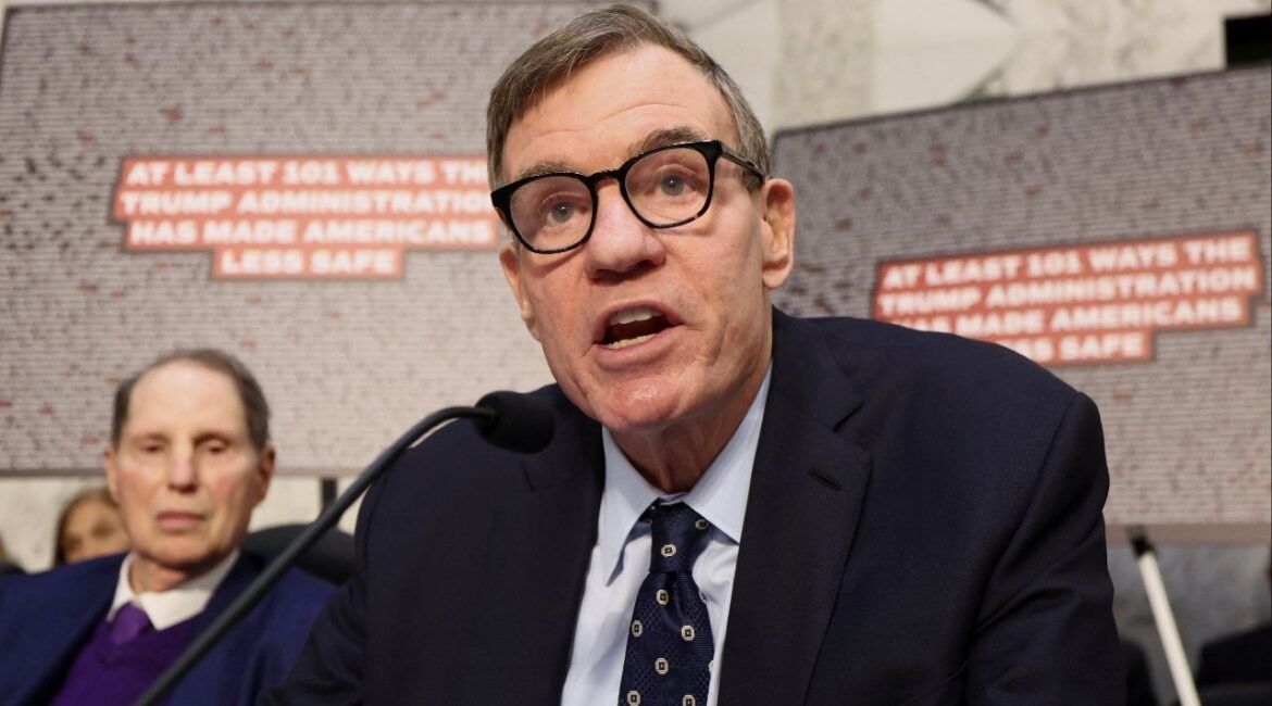 U.S. Senator Mark Warner (D-VA) speaks during a Senate Intelligence Committee hearing on Capitol Hill in Washington, D.C., U.S., March 18, 2026. (Reuters/Kevin Lamarque)
