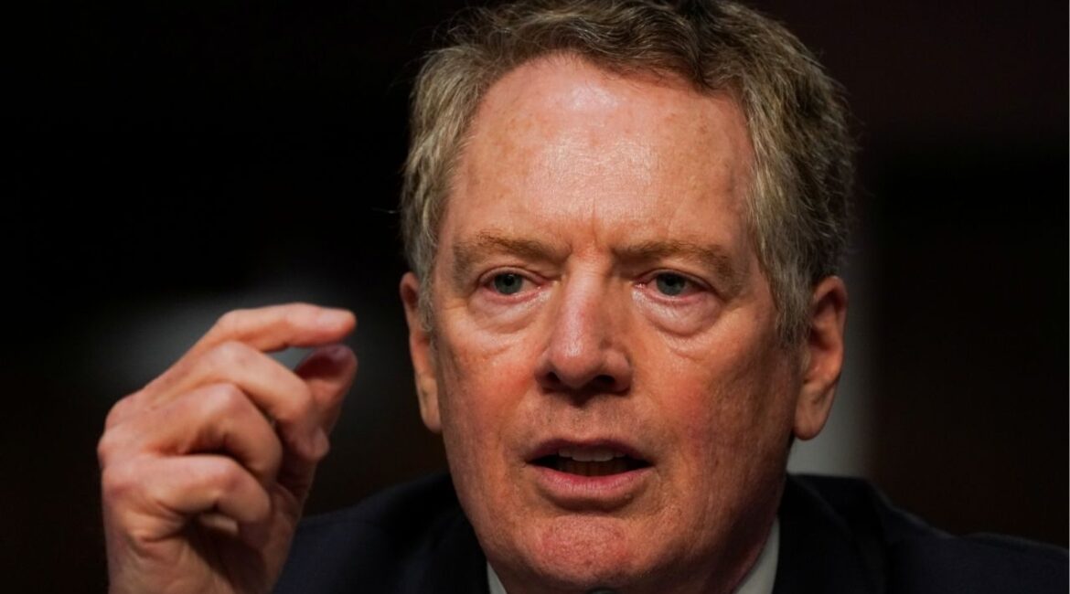 U.S. Trade Representative Robert Lighthizer speaks at a Senate Finance Committee hearing on President Donald Trump's 2020 Trade Policy Agenda on Capitol Hill in Washington, D.C., U.S., June 17, 2020. (Anna Moneymaker/Pool via Reuters)