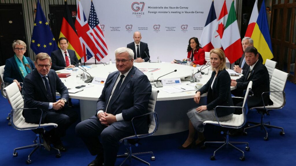 Ukraine's Foreign Minister Andrii Sybiha, Germany's Foreign Minister Johann Wadephul, Britain's Foreign Secretary Yvette Cooper, U.S. Secretary of State Marco Rubio, France's Foreign Affairs Minister Jean-Noel Barrot, Canada's Foreign Minister Anita Anand, Italy's Foreign Minister Antonio Tajani, Japan’s Foreign Minister Toshimitsu Motegi and EU High Representative and Vice-President for Foreign Affairs and Security Policy Kaja Kallas attend talks during a G7 Foreign Ministers' meeting with Partner Countries at the Vaux-de-Cernay Abbey in Cernay-la-Ville outside Paris, France, March 27, 2026. (Alain Jocard/Pool via Reuters)