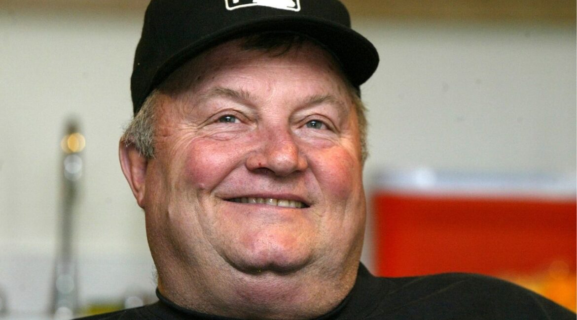Umpire Bruce Froemming, before calling a game at Dodgers Stadium in Los Angeles in September 2005. Froemming, an authoritative and sometimes brusque but widely respected umpire who called the third-most games in Major League Baseball history, over a record 37 consecutive seasons, died in Milwaukee on Feb. 25, 2026. He was 86. (J. Emilio Flores/The New York Times)