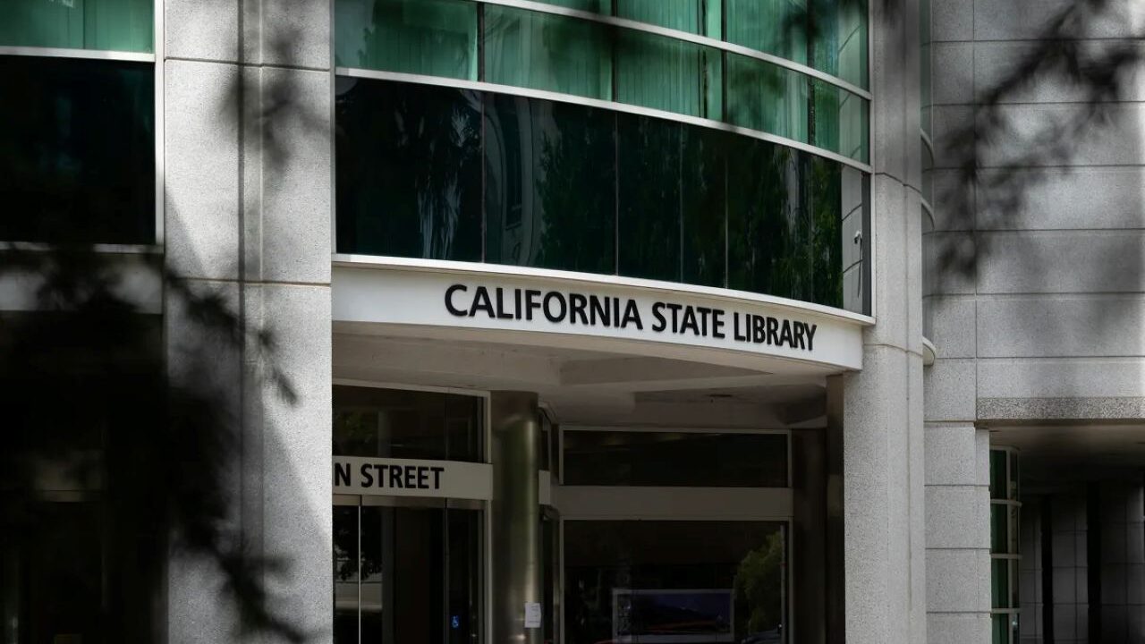 How California Bungled $1M in a Collaboration With Dolly Parton’s Imagination Library