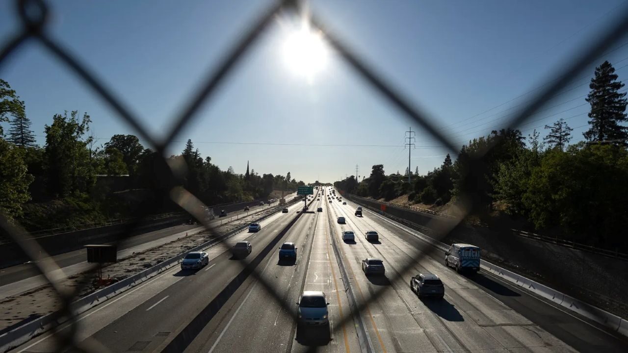 Overhead view of traffic on Highway 50 in Sacramento