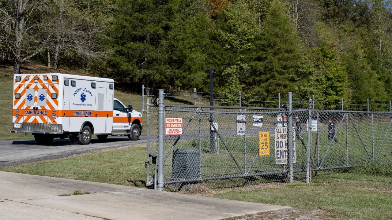 An ambulance arrives at Accurate Energetic System in Bucksnort, Tenn., Oct. 11, 2025. Tennessee has fined an ammunition plant more than $3.1 million for a series of health and safety violations, months after an explosion at the plant killed 16 people and injured others. (Austin Anthony/The New York Times)