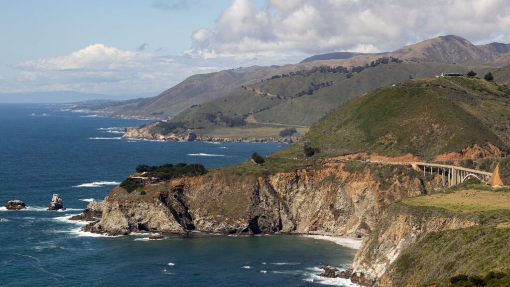 Image of the Art Deco Bixby Bridge on California's coastal Highway 1, as seen on a beautiful spring day