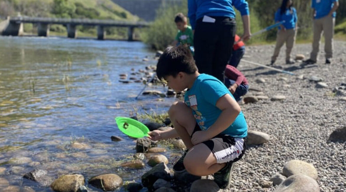 Children enjoy a day on the Kings River