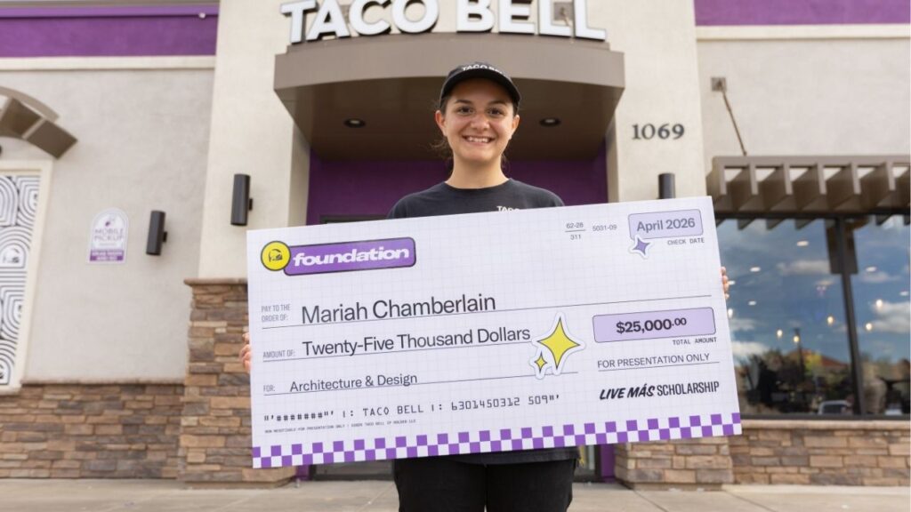 Driven by her passion for architecture and a desire to inspire more young women to follow bold paths, Mariah C. was awarded a $25,000 Live Más Scholarship. (Taco Bell Foundation)
