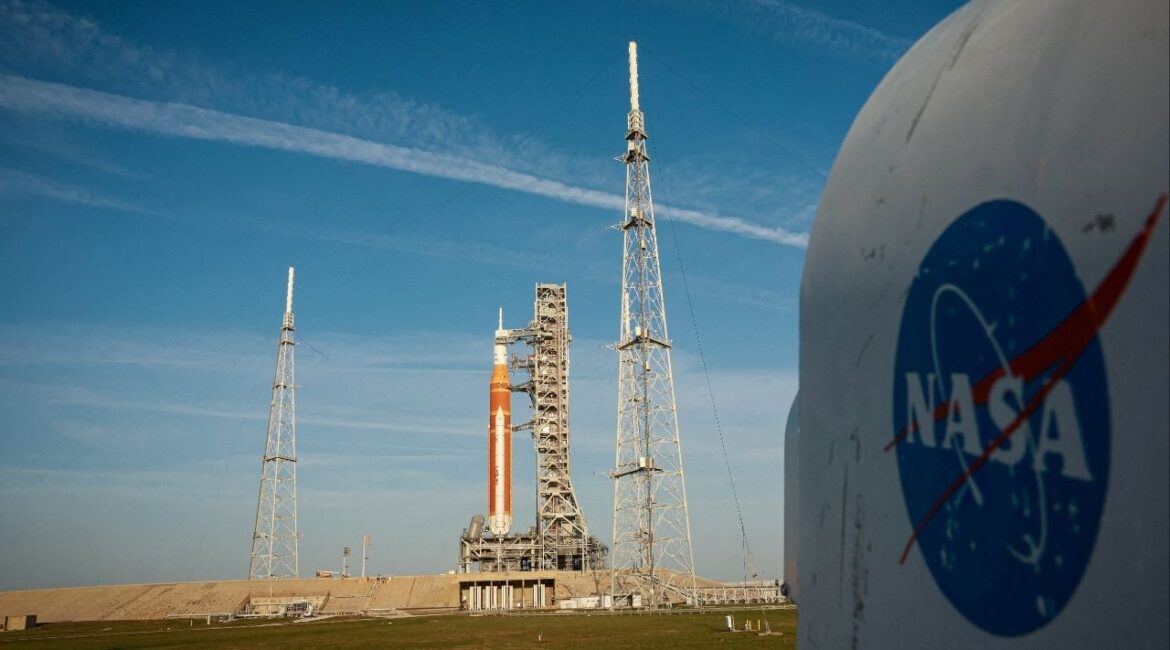 NASA's Artemis II lunar flyby mission, with the next-generation moon rocket, the Space Launch System (SLS) rocket and the Orion crew capsule, sits on Pad 39B ahead of the launch of the Artemis II mission at the Kennedy Space Center in Cape Canaveral, Florida, U.S., March 31, 2026. (Reuters/Brendan McDermid)