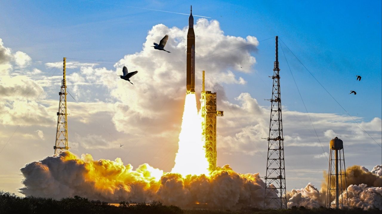 NASA’s Space Launch System (SLS) rocket, carrying the crew of the Artemis II mission, lifts off from the launchpad at the Kennedy Space Center in Florida on Wednesday, April 1, 2026. The crew of four — three Americans and one Canadian — reached space on Wednesday on the first crewed journey to the moon since 1972. (Kenny Holston/The New York Times)