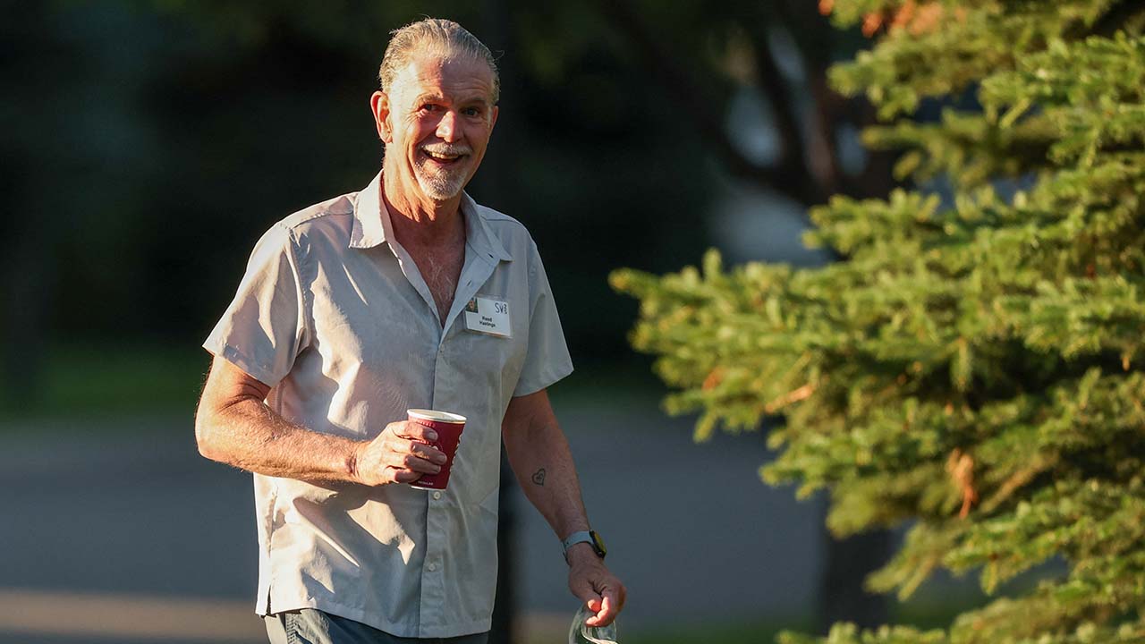 Netflix Co-Founder Hastings Exits as Streaming Pioneer Hunts for Growth