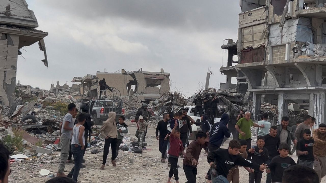 Israeli Fire Kills Two in Gaza, Hamas Clashes With Israeli-Backed Militia