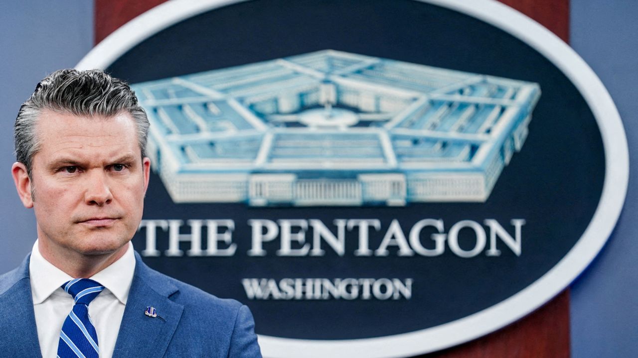 Hegseth Invokes Bible to Compare Reporters to Enemies of Jesus