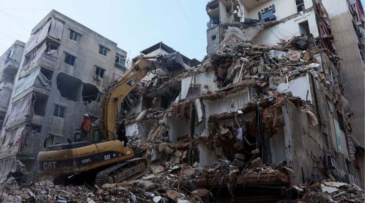 Rescuers assisted by heavy machinery work at the site of an Israeli strike carried out on Wednesday, in the southern suburbs of Beirut, Lebanon, April 10, 2026. (Reuters/Mohamed Azakir)