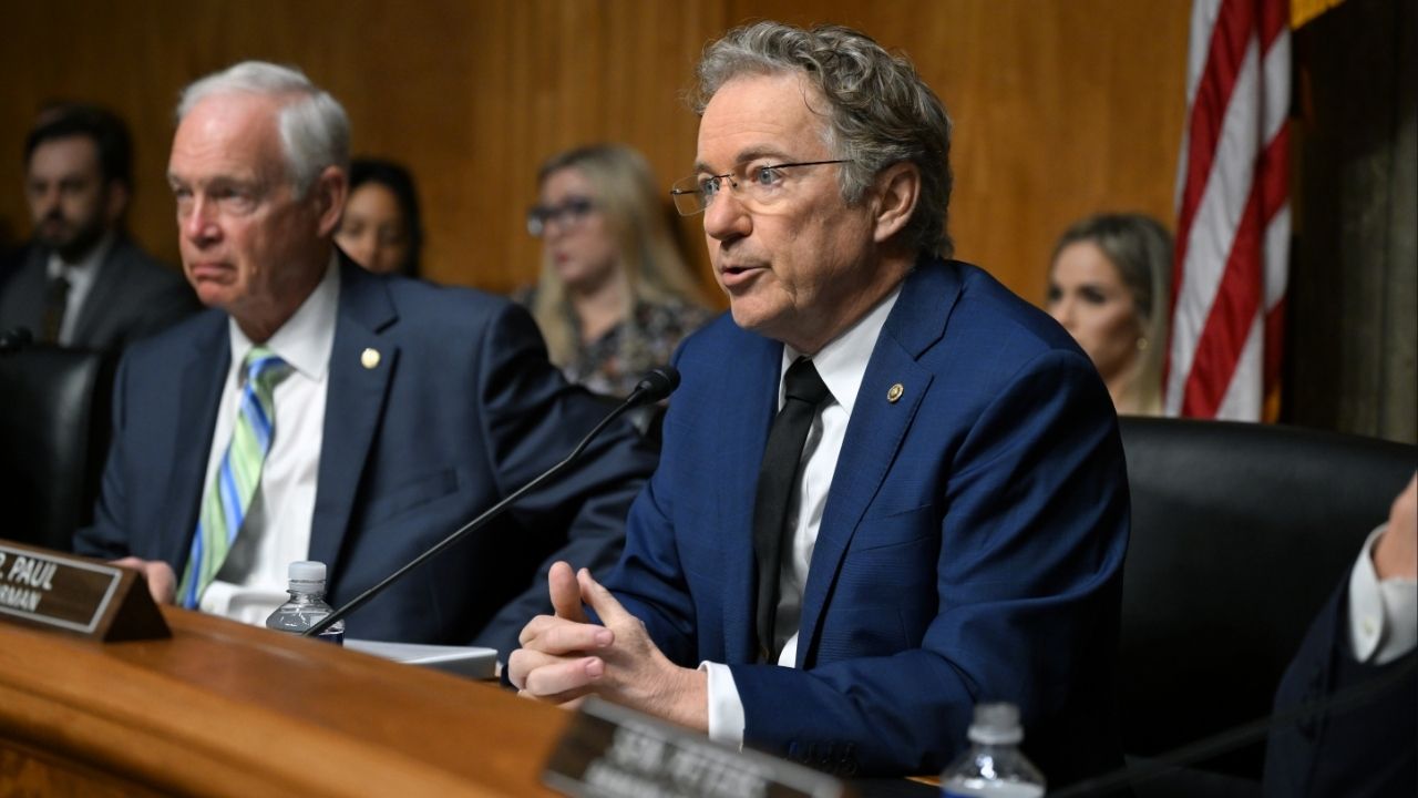 Sen. Rand Paul (R-Ky.), chairman of the Senate Homeland Security Committee, questions Sen. Markwayne Mullin (R-Okla.), President Donald Trump’s nominee to lead the Department of Homeland Security, during Mullin’s confirmation hearing in Washington on Wednesday, March 18, 2026. (Kenny Holston/The New York Times)