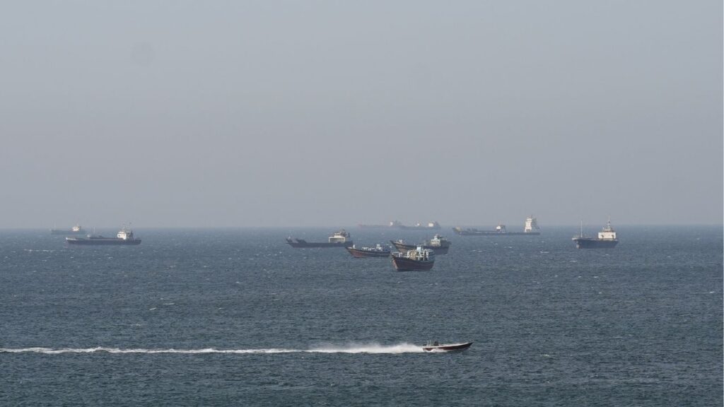 Ships and tankers in the Strait of Hormuz off the coast of Musandam, Oman, April 18, 2026. REUTERS/Stringer/File Photo