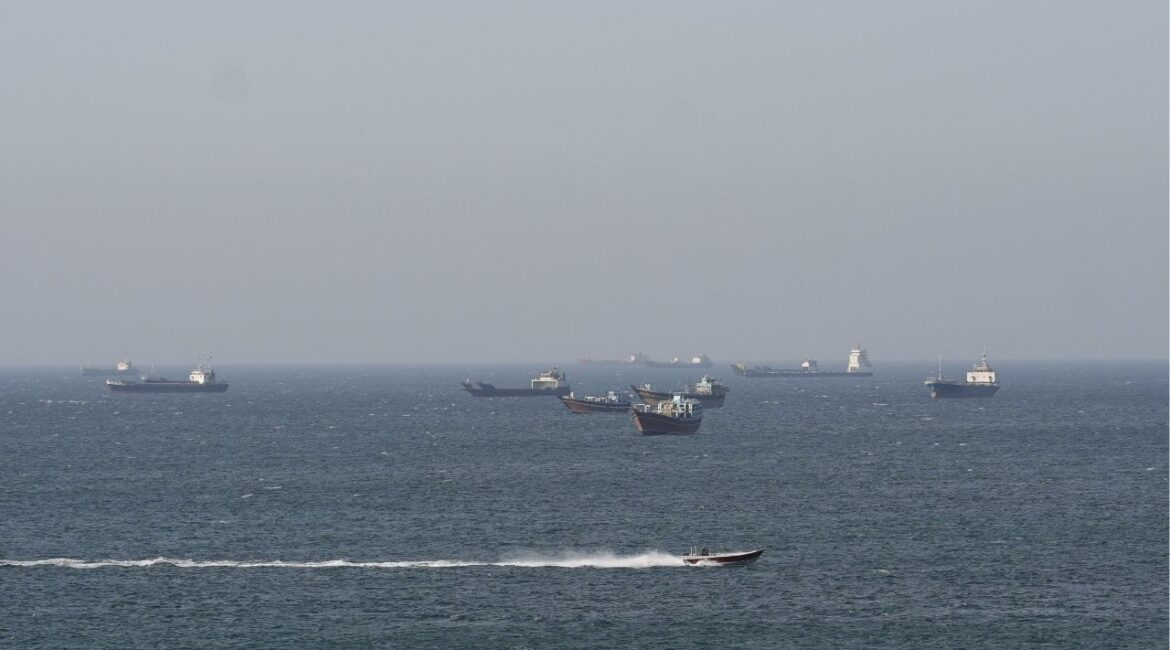 Ships and tankers in the Strait of Hormuz off the coast of Musandam, Oman, April 18, 2026. REUTERS/Stringer/File Photo