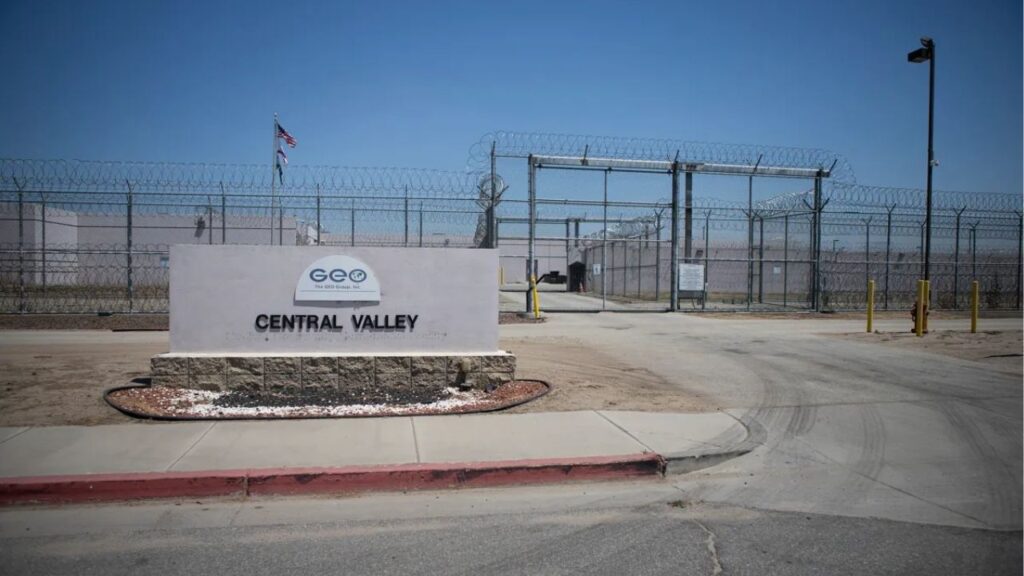 The Central Valley Annex in McFarland on July 8, 2024. Photo by Larry Valenzuela, (CalMatters/CatchLight Local)