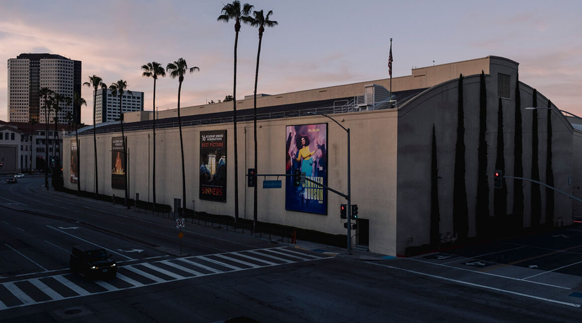The Warner Bros. Studios in Burbank, Calif., Feb. 27, 2026. More than 1,000 writers, actors and directors released a letter on Monday, April 13, opposing Paramount’s acquisition of Warner Bros. Discovery, saying the deal would harm Hollywood’s already distressed entertainment industry. (Mark Abramson/The New York Times)