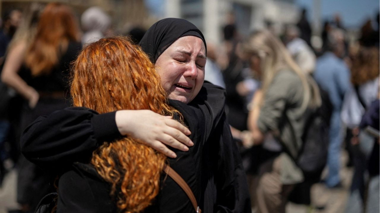 Lebanon-Israel Ceasefire Extended by Three Weeks After Oval Office Meeting