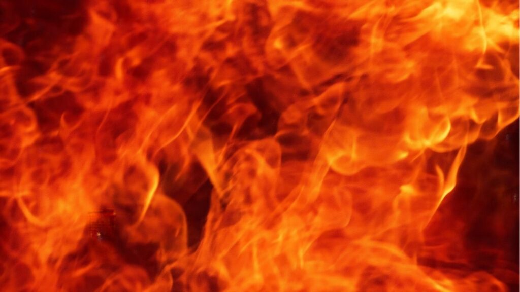 A brush fire in a suburban community north of Los Angeles was “spreading dangerously fast” and threatening homes Monday afternoon amid windy conditions, fire officials said. (Shutterstock)