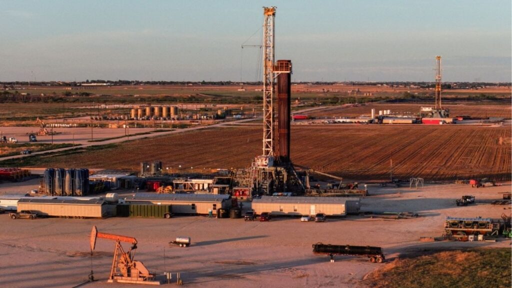 A drone view of drilling rigs in Midland, Texas, U.S. June 11, 2025. (Reuters File)