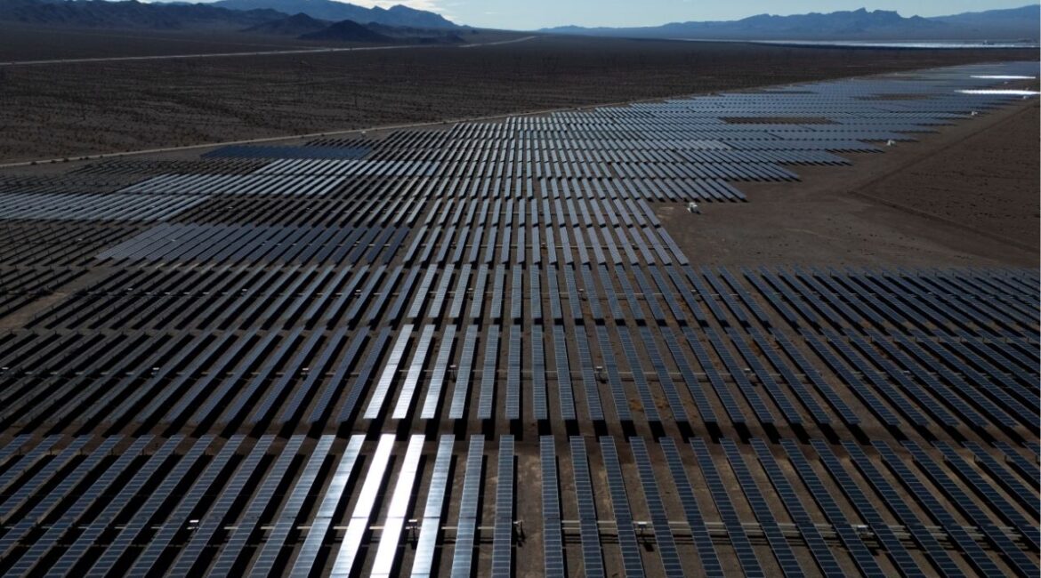 A drone view of sunlight reflecting off solar panels at the Boulder Solar 1 facility in Boulder City, Nevada, U.S., November 23, 2025. (Reuters/Daniel Cole)