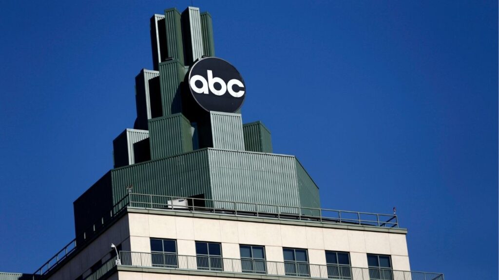 A logo for ABC is pictured atop a building in Burbank, California February 5, 2014. (Reuters/Mario Anzuoni)