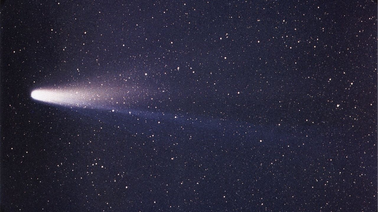 How to Catch a Meteor Shower From Halley’s Comet