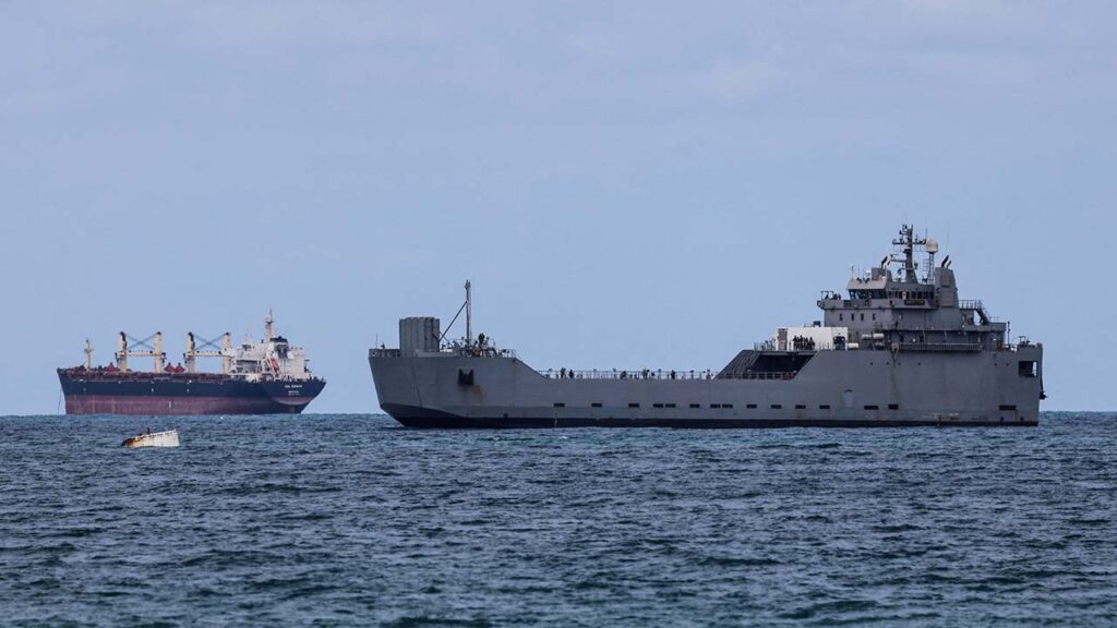 An Israeli naval vessel arrives at Ashdod port, on the day an Israeli rights group and the Global Sumud Flotilla's organisers said activists aboard the Gaza-bound flotilla were intercepted by Israeli naval forces and are being detained at an Israeli port, as seen from Ashdod in southern Israel May 20, 2026. (Reuters/Amir Cohen)