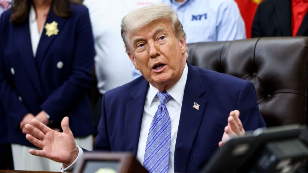 President Donald Trump speaks during an announcement with U.S. Environmental Protection Agency (EPA) Administrator Lee Zeldin (not pictured) in the Oval Office at the White House, in Washington, D.C., U.S., May 21, 2026. (Reuters/Kevin Lamarque)
