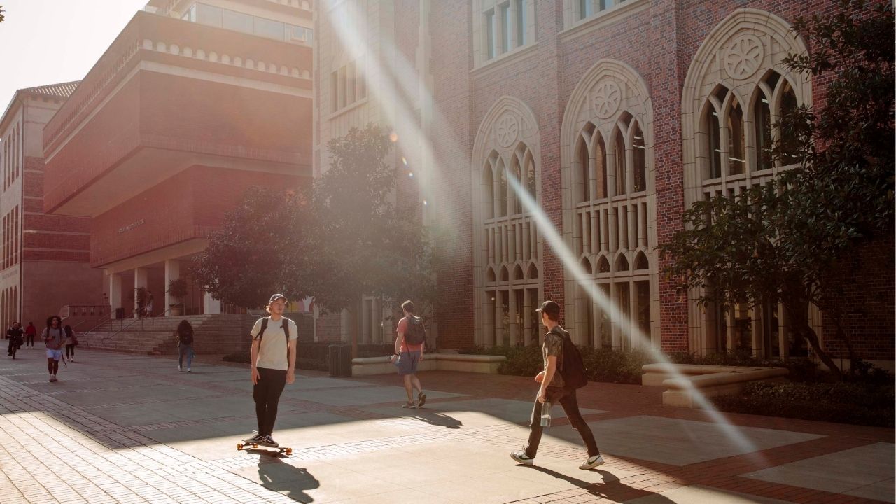 USC Will Infuse AI Across University With $200 Million Donation