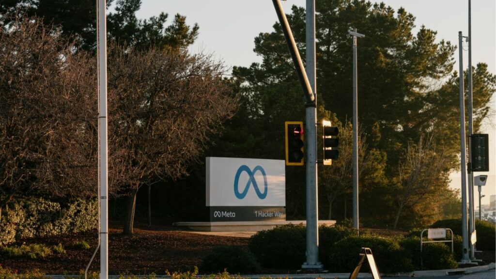The Meta headquarters in Menlo Park, Calif., Jan. 29, 2024. ​Meta told employees in April 2026 that it would carry out mass layoffs on May 20, as the Silicon Valley giant tries to transform into an AI-first company. (Ian C. Bates/The New York Times)