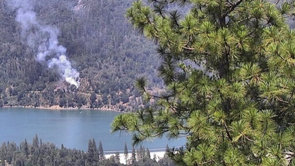 A 0.25-acre fire east of Oakhurst prompted an evacuation advisory Tuesday for an area near Bass Lake, though no road closures were in effect. (Madera County SO)