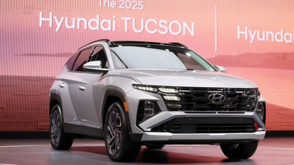A 2025 Hyundai TUCSON is displayed during the New York International Auto Show Press Preview, in Manhattan, New York City, U.S., March 27, 2024. REUTERS/Brendan McDermid