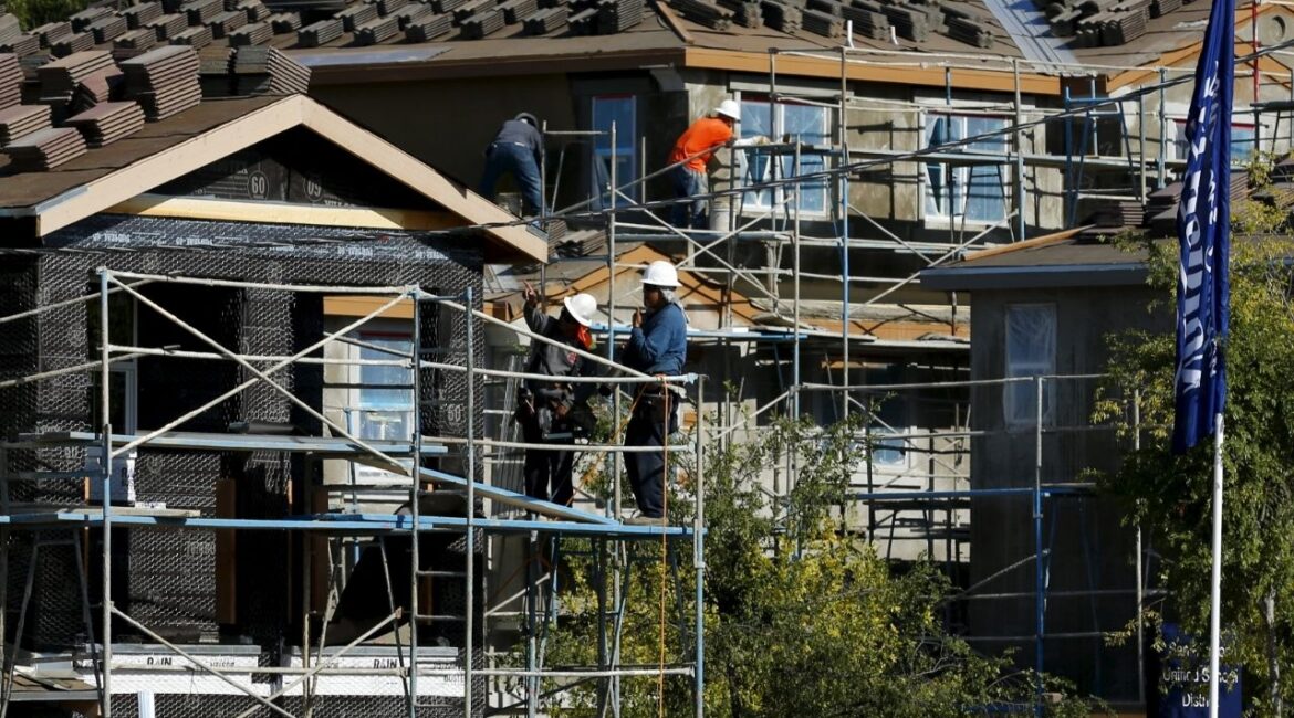 A D.R. Horton home building project is pictured in San Marcos, California July 28, 2015. REUTERS/Mike Blake