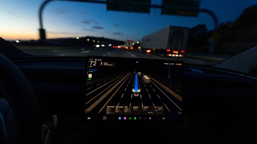A display of a Tesla Model 3 using Full Self-Driving Supervised on a highway in San Diego, California, U.S., April 15, 2026. (Reuters/Mike Blake)